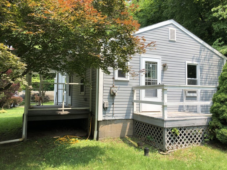 Building Photo - 328 Harmony Rd