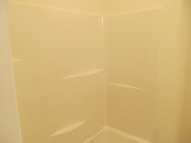 Building Photo - Lower level Condo