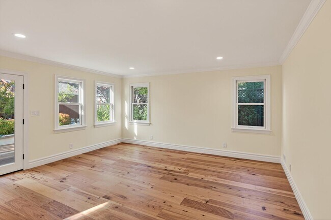 Building Photo - 123 Wilder Ave