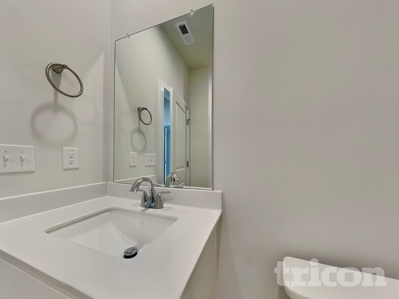 Building Photo - 5254 Mulberry Crk Wy