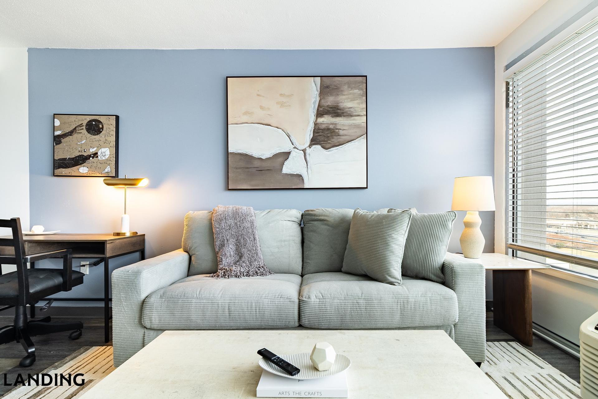 Building Photo - 50 Morgan St N