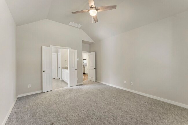 Building Photo - 421 Soapberry Tree Ct