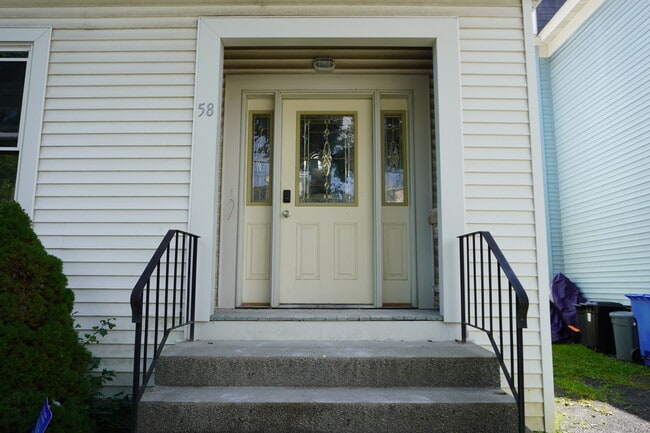 Building Photo - 58 Summit Ave