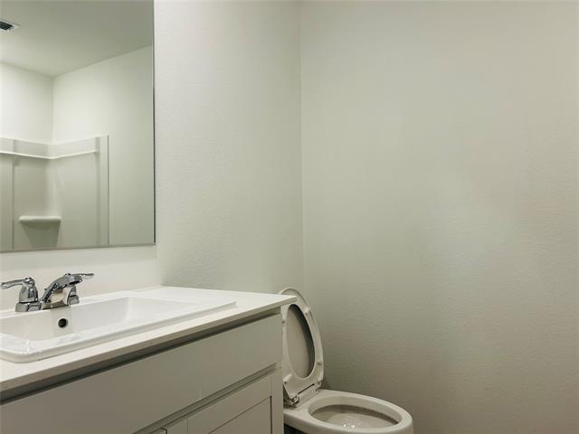 Building Photo - 2033 Derby Ln