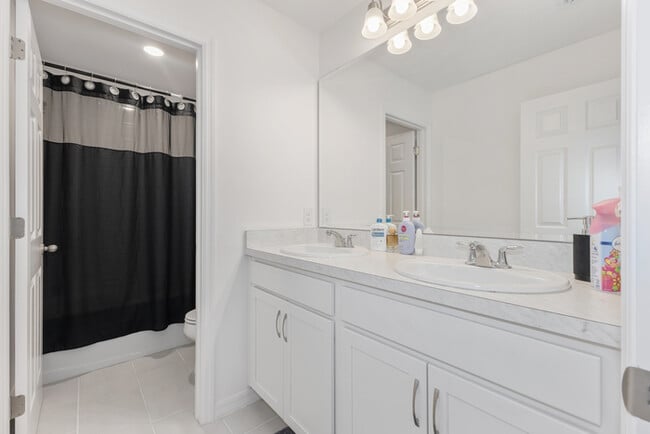 Building Photo - 1133 Grand Hammock Ct