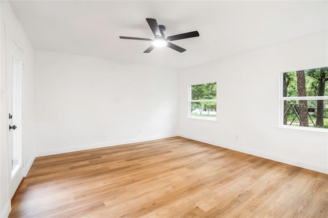 Building Photo - 4761 Meadowbrook Dr
