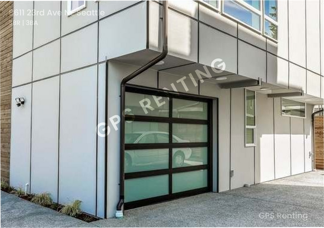 Building Photo - 8611 23rd Ave NE