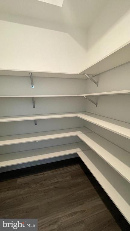 Building Photo - 24827 Yellow Poplar Pl