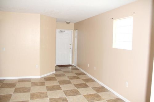 Building Photo - 3760 N Jog Rd