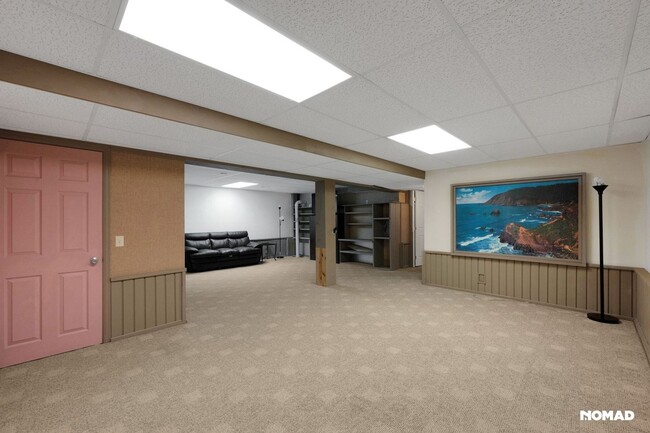Building Photo - Spacious 4BR Townhome in Greeley