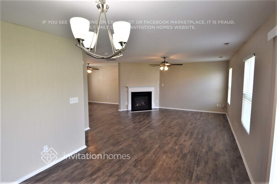 Building Photo - 9619 Duxford Ln