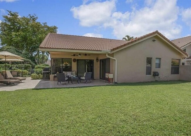 Building Photo - 10552 Santa Laguna Dr