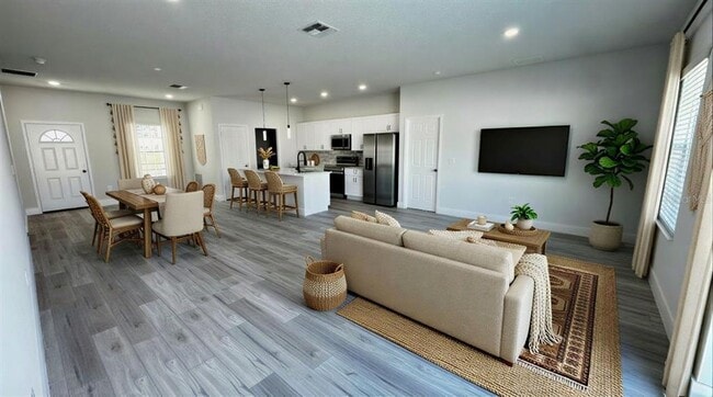 Building Photo - 4513 SW 170th Street Rd