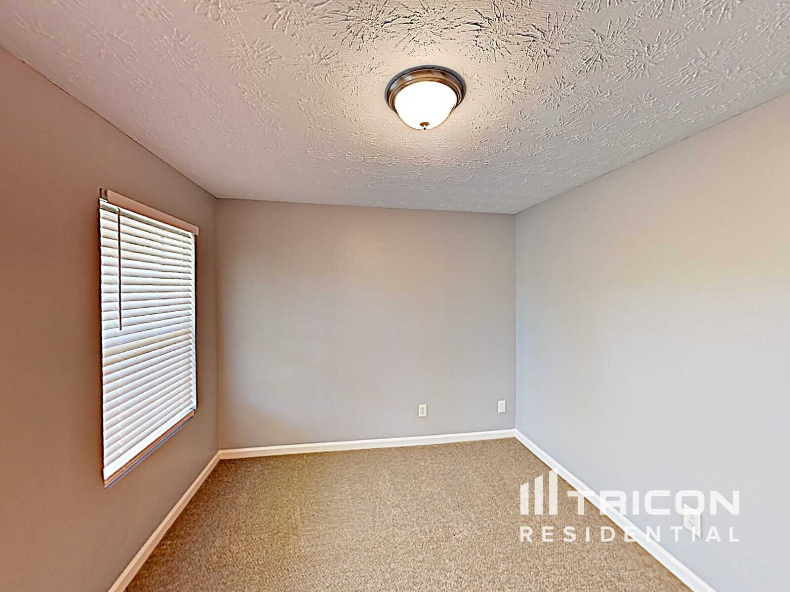 Building Photo - 460 Arthurs Ln