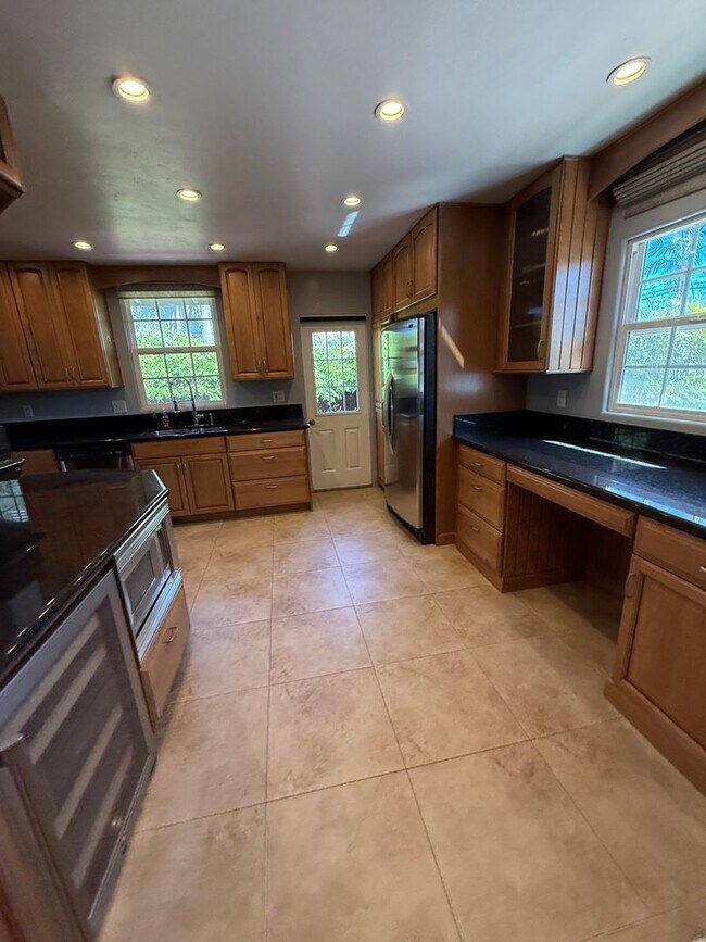 Building Photo - 3BD 2BA House in Kearny Mesa