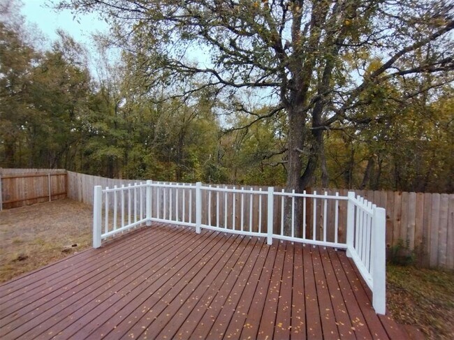 Building Photo - 209 Antietam Dr