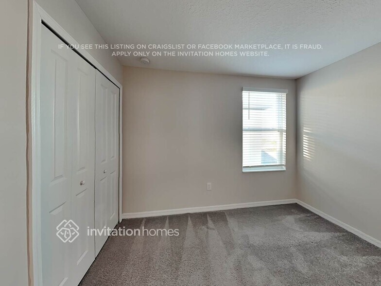 Building Photo - 2393 Jungle Dr