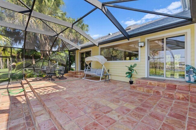 Building Photo - 2626 Erickson Dr