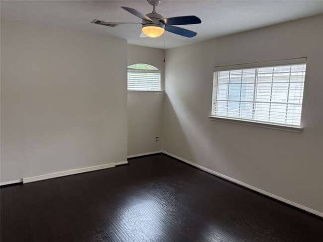 Building Photo - 1134 Evandale Ln