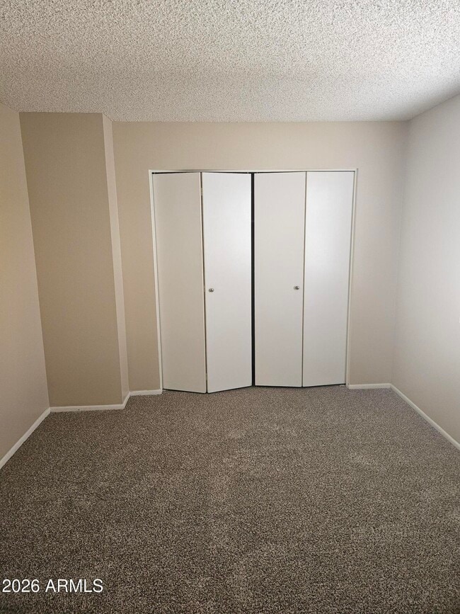 Building Photo - 885 N Granite Reef Rd