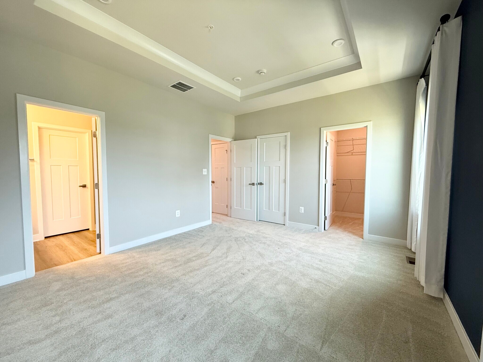 Building Photo - 7841 Blackbriar Way