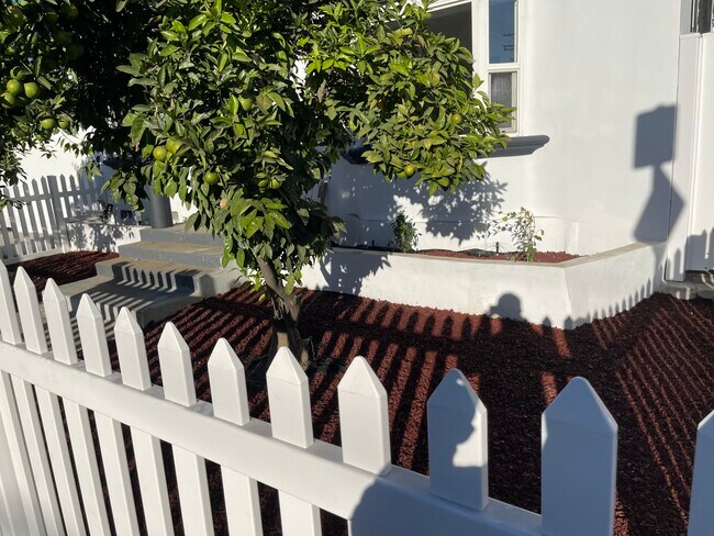 Building Photo - 6460 Kester Ave