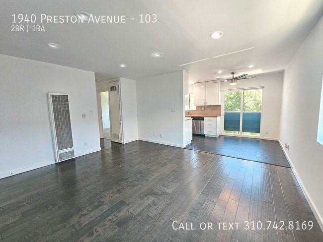 Building Photo - 1940 Preston Ave