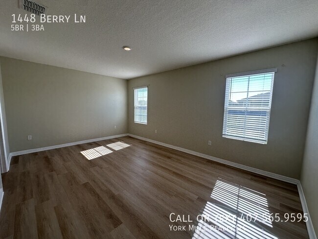 Building Photo - 1448 Berry Ln