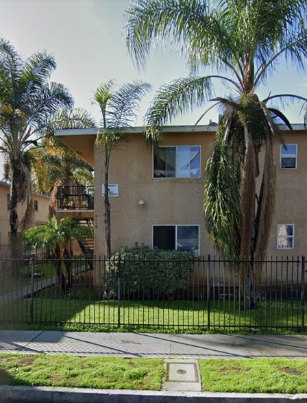 Building Photo - 4118 Palmwood Dr