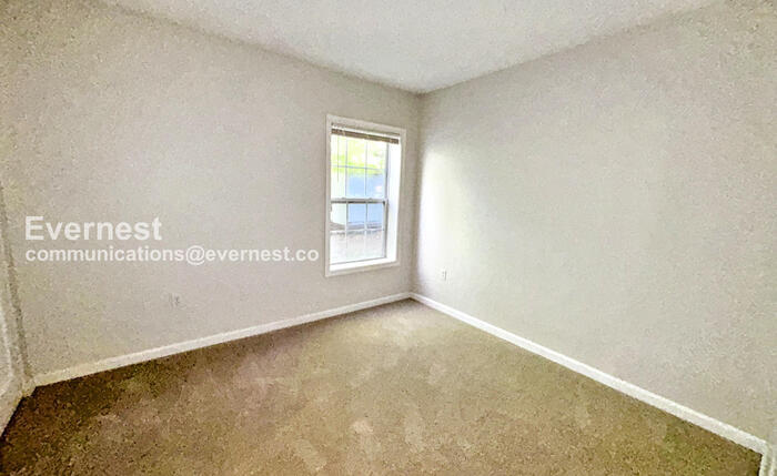 Building Photo - 15522 Horseshoe Ln
