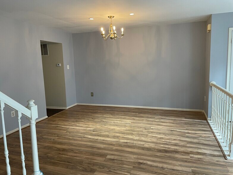 Building Photo - 11 Lambeth Bridge Ct