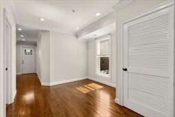 Building Photo - 39 Walnut St