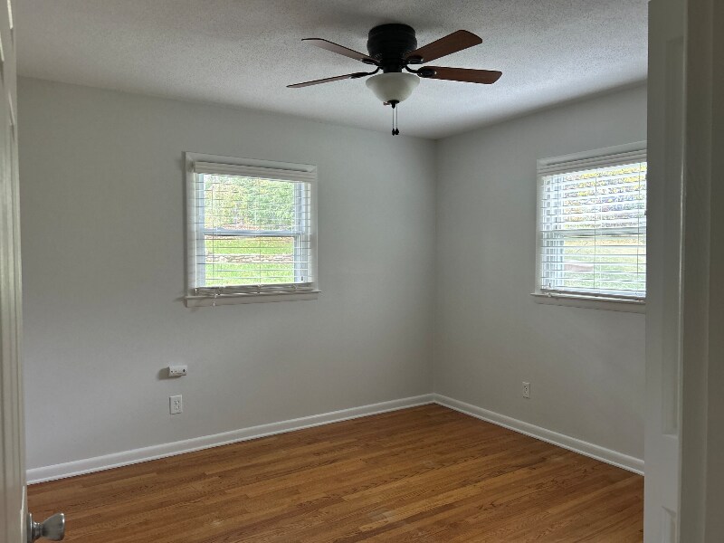 Building Photo - 2494 Riceville Rd