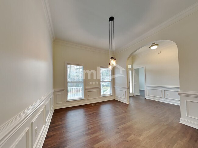 Building Photo - 20326 Colony Point Ln