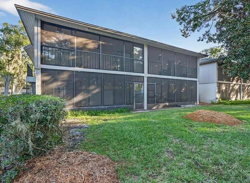 Building Photo - 19 Alcira Ct