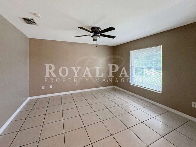 Building Photo - $350 Off First Month’s Rent if You Apply by Feb 28th - Make Yourself at Home — Charming 3-Bed, 2-...