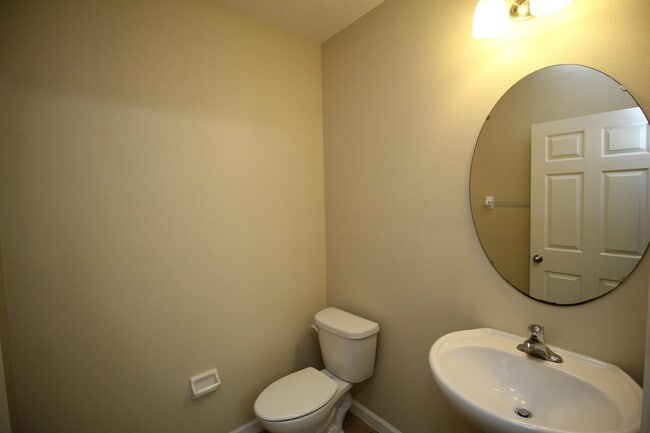 Building Photo - 2208 Attilburgh Blvd