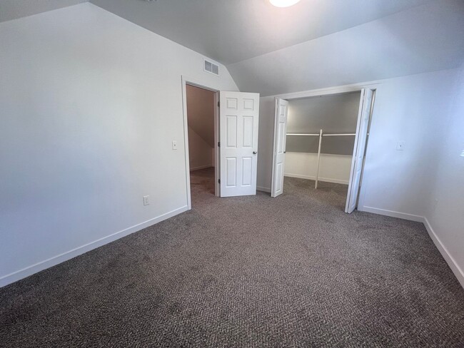 Building Photo - Charming 3-Bedroom Home in Grand Rapids!