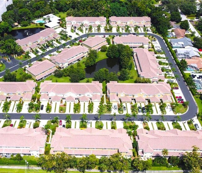 Building Photo - 11237 Kapok Grand Cir