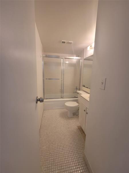 Building Photo - 4374 NW 9th Ave