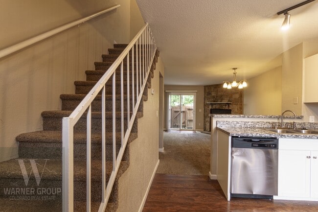 Building Photo - 4030 Baytown Dr
