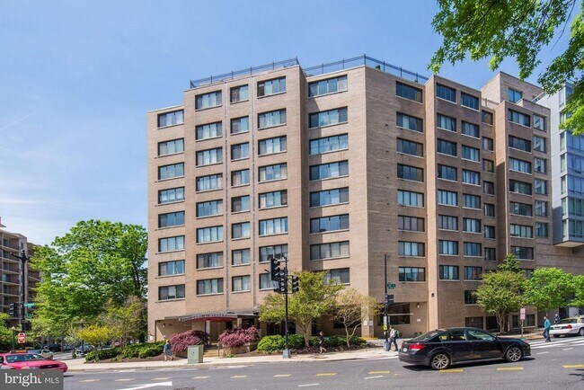 Building Photo - 2201 L St NW