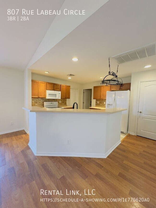 Building Photo - 807 Rue Labeau Cir