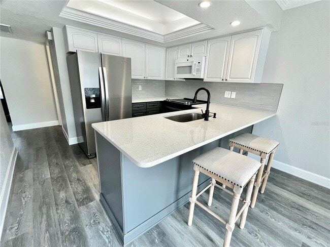 Building Photo - 6490 Cape Hatteras Way NE