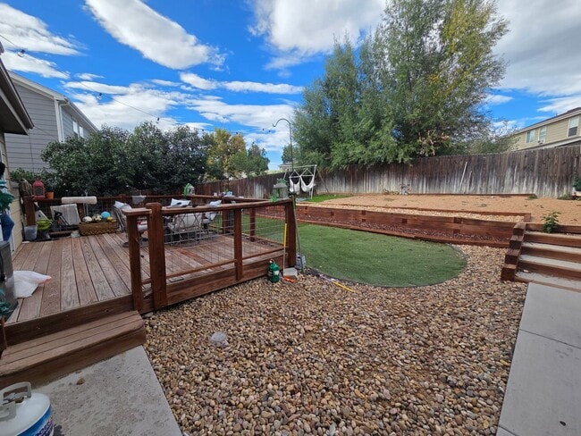 Building Photo - Stunning 5-Bedroom Home in the Heart of Pa...