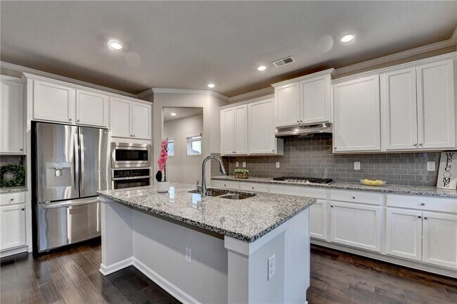 Building Photo - 461 Paxton LN