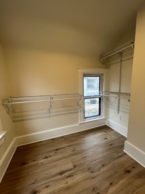 Master Closet - 1380 E 43rd St