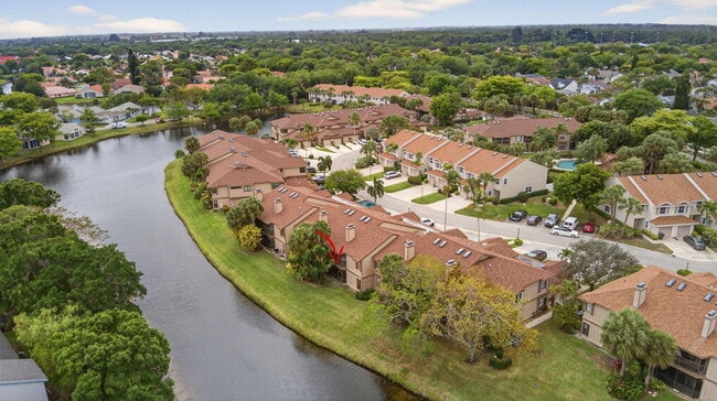Building Photo - 500 Crosswinds Dr