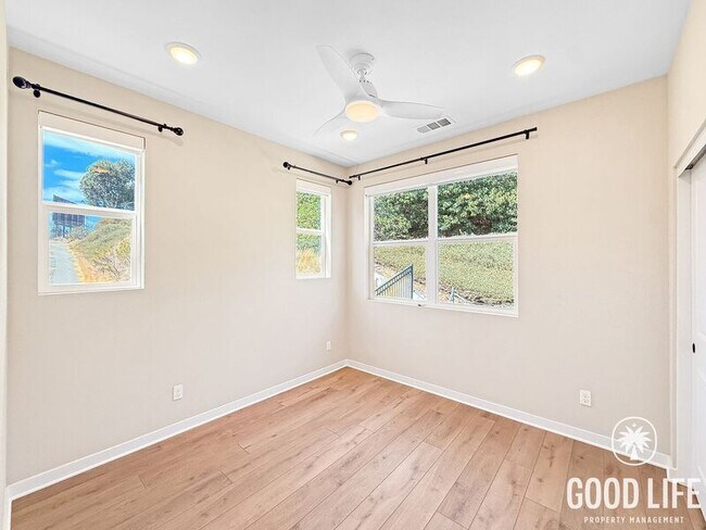 Building Photo - 10432 Harlow Cir