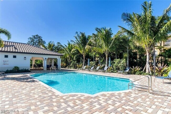 Building Photo - 8793 Madrid Cir